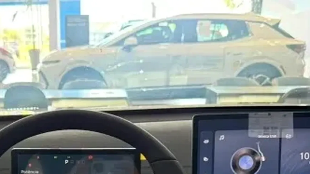 Chevrolet Captiva EV - Imagem 2