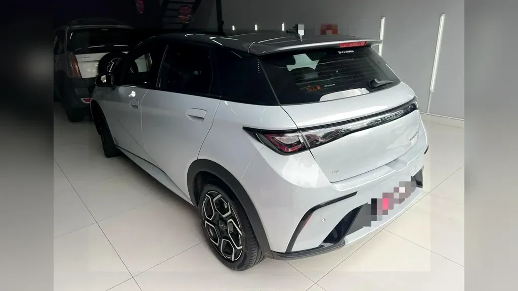 BYD Dolphin Plus - Imagem 5
