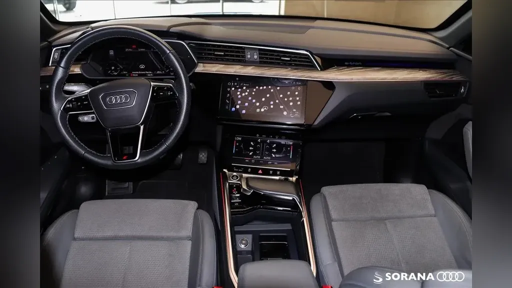Audi E-tron - Imagem 13