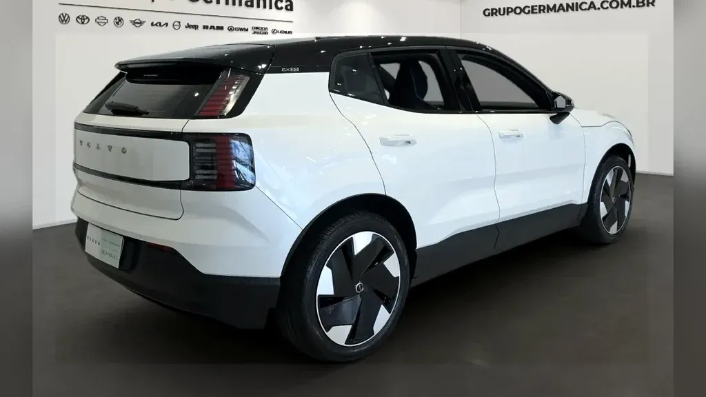 Volvo EX30 - Imagem 3