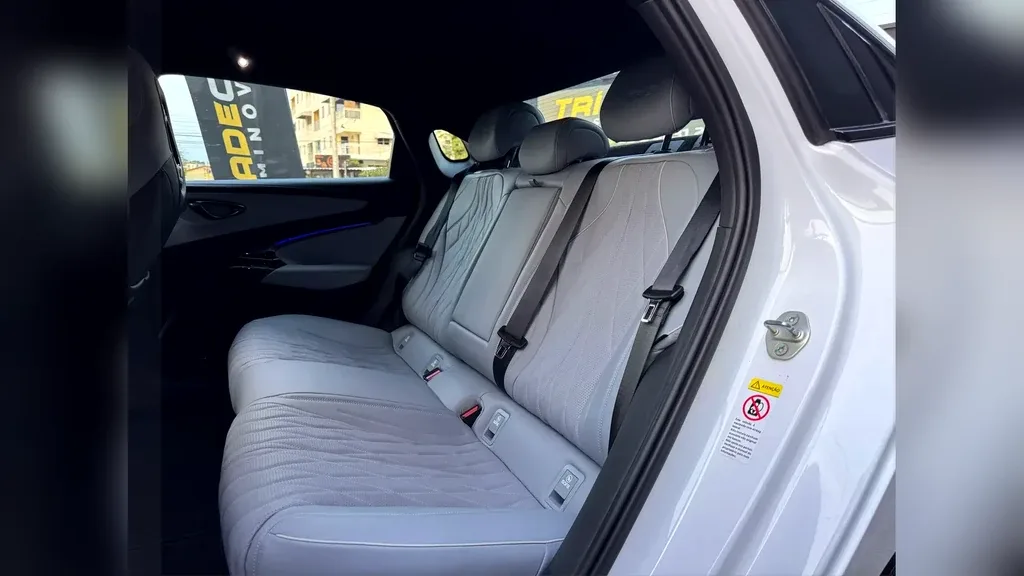 BYD Seal - Imagem 13