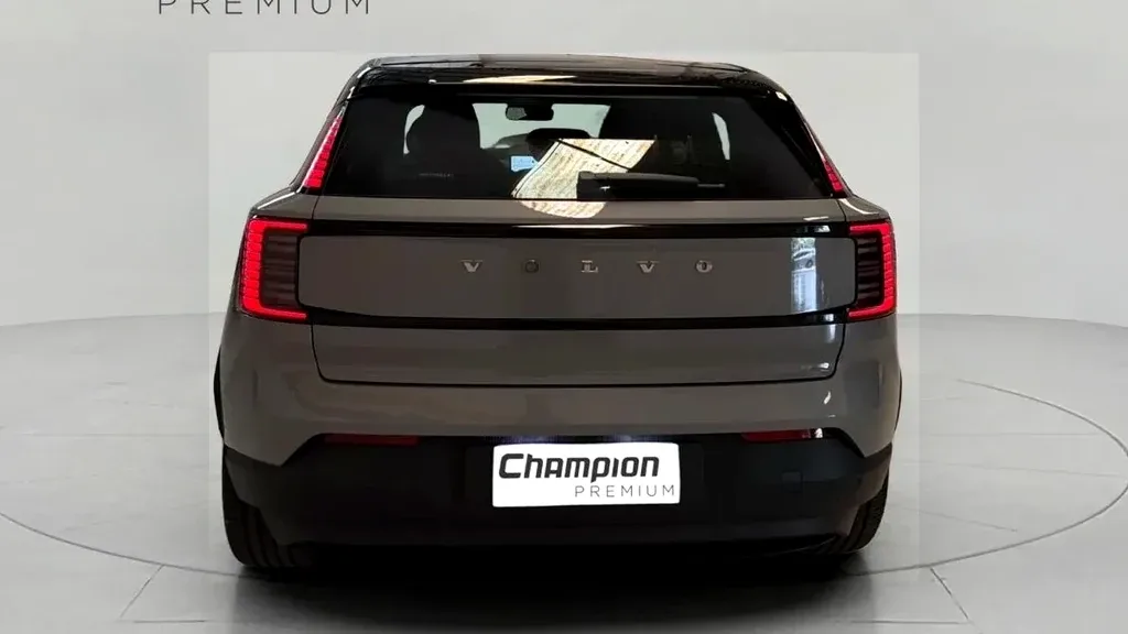 Volvo EX30 - Imagem 8