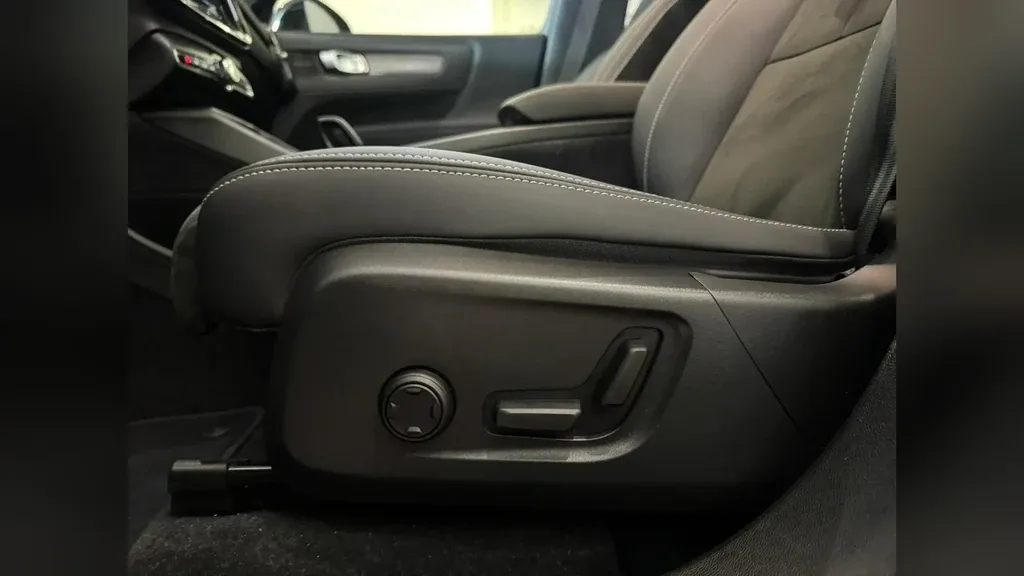 Volvo XC40 - Imagem 12