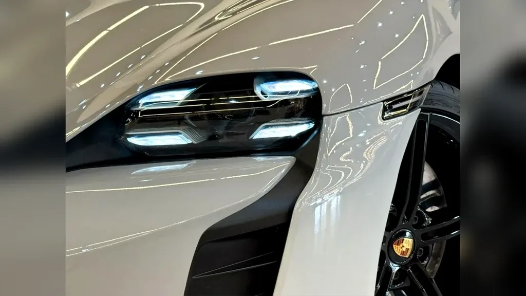 Porsche Taycan - Imagem 6