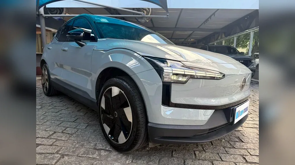 Volvo EX30 - Imagem 6