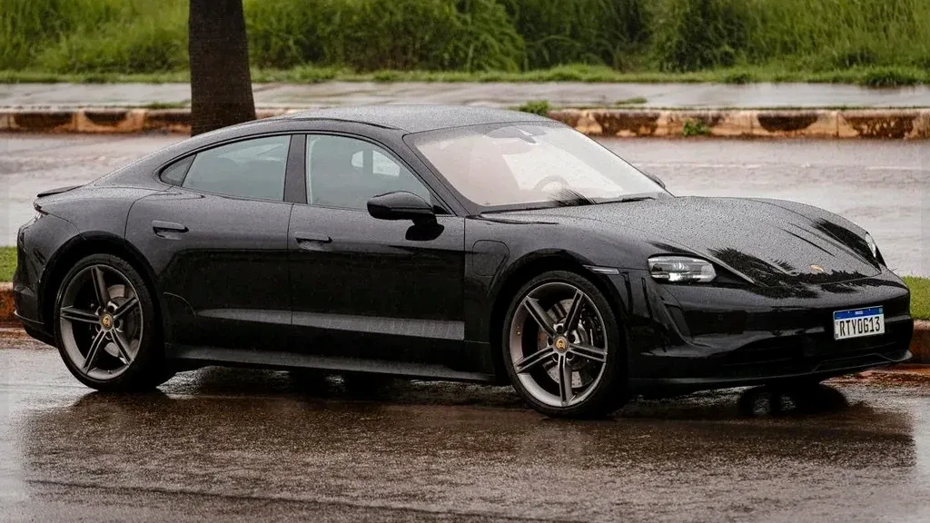 Porsche Taycan - Imagem 3