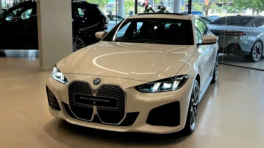 BMW I4 Edrive35 - Imagem 2