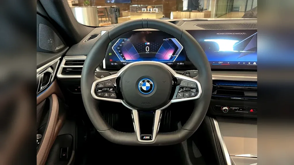 BMW I4 Edrive35 - Imagem 7