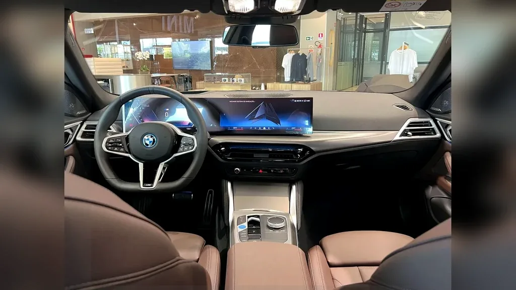BMW I4 Edrive35 - Imagem 8
