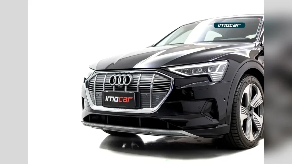 Audi E-tron Sportback - Imagem 2