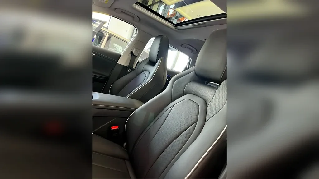 Omoda E5 - Imagem 11