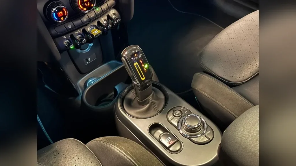 Mini Cooper SE - Imagem 14