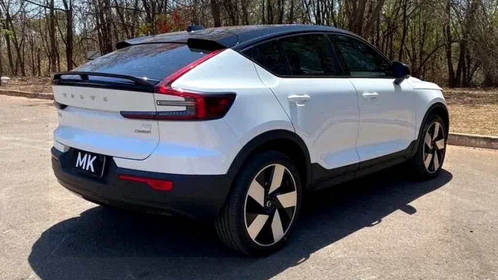 Volvo C40 Recharge - Imagem 7