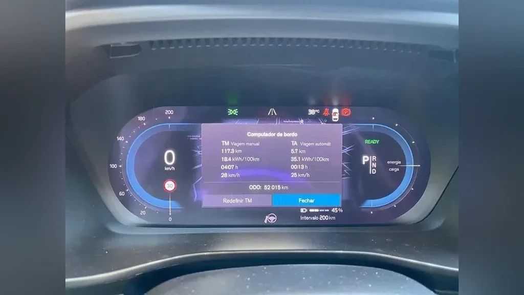 Volvo C40 Recharge - Imagem 12