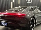 Porsche Taycan - Miniatura 6