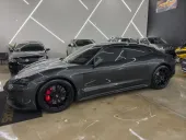 Porsche Taycan - Miniatura 8