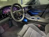 Porsche Taycan - Miniatura 11