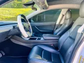 Tesla Model Y - Miniatura 15