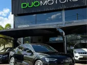 Audi E-tron - Miniatura 1
