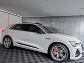 Audi E-tron - Miniatura 4