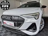 Audi E-tron - Miniatura 1
