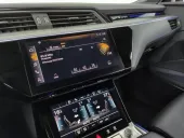 Audi E-tron - Miniatura 12