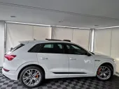 Audi E-tron - Miniatura 8