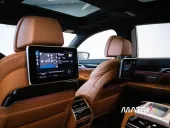 BMW 745e Plug-in Hybrid - Miniatura 17