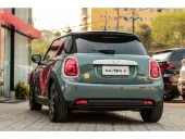 Mini CooperSE - Miniatura 10