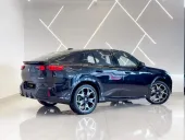 BMW IX2 - Miniatura 2