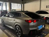 BMW IX2 - Miniatura 5
