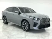 BMW IX2 - Miniatura 3