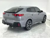 BMW IX2 - Miniatura 4