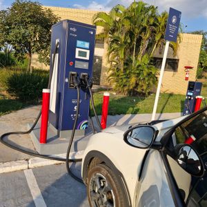 Foto 1 da estação Boituva Rod Castelo BCO KM 121 - Escala (WeCharge)