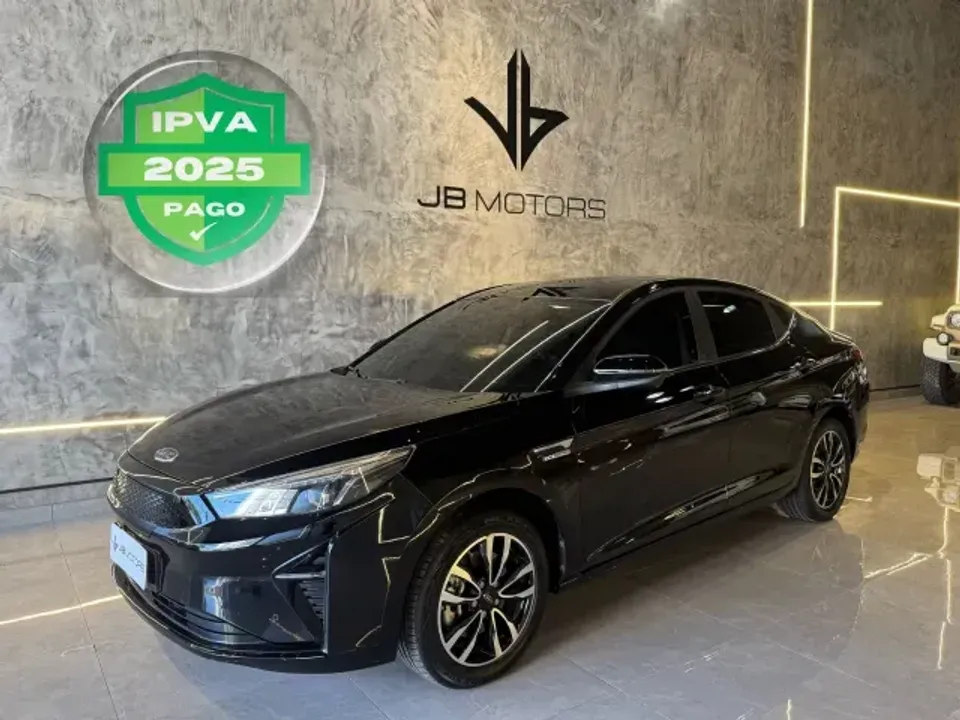Foto de um jac e-j7