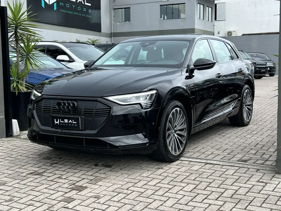 Foto de um audi e-tron