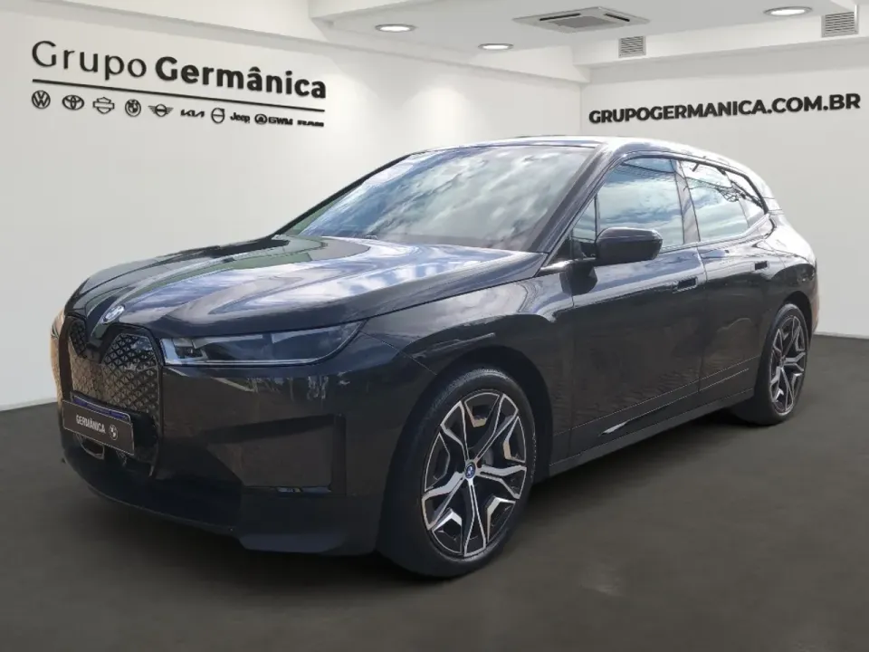 Foto de um bmw ix