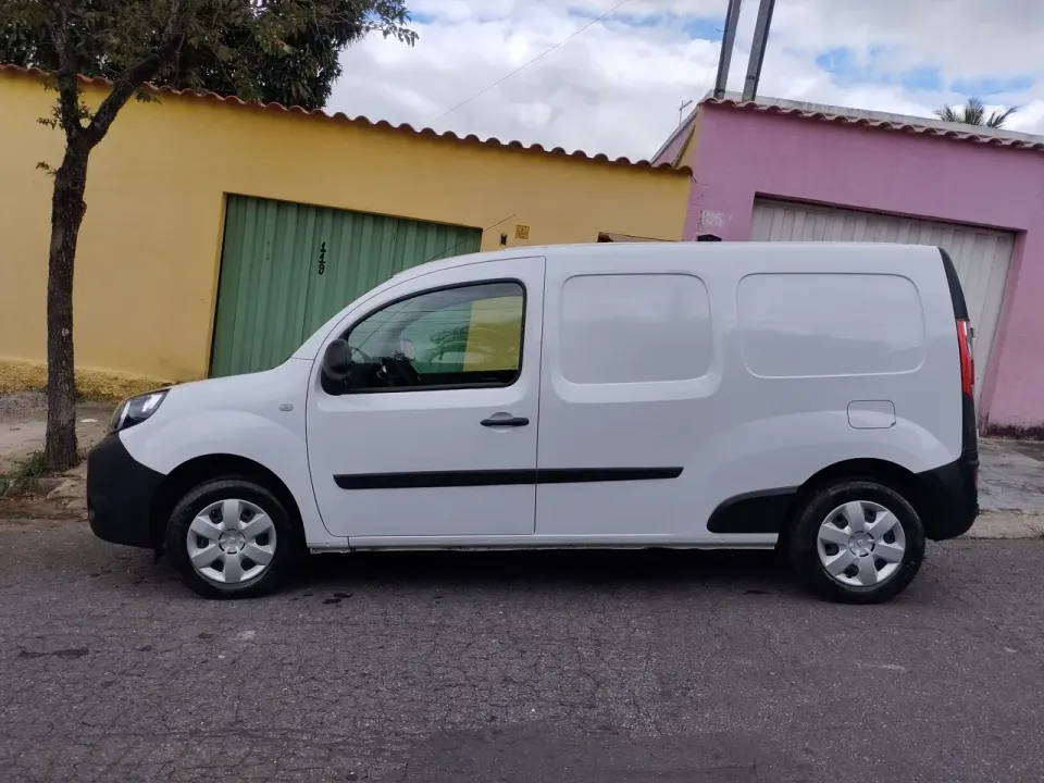 Foto de um renault kangoo z.e.
