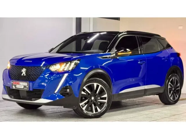 Peugeot E-2008