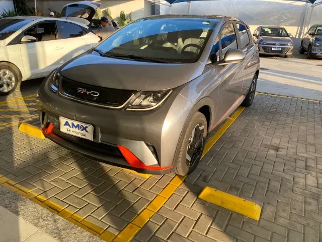 BYD Dolphin