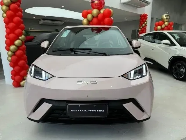 BYD Dolphin Mini