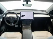 Tesla Model Y - Miniatura 7