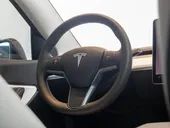 Tesla Model Y - Miniatura 11
