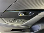 Peugeot E-208 - Miniatura 16