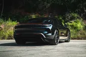 Porsche Taycan - Miniatura 14