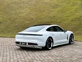 Porsche Taycan - Miniatura 7