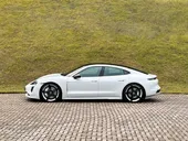 Porsche Taycan - Miniatura 12