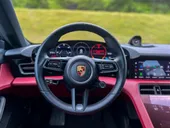 Porsche Taycan - Miniatura 20