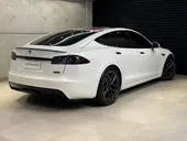 Tesla Model S - Miniatura 5