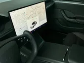 Tesla Model S - Miniatura 10